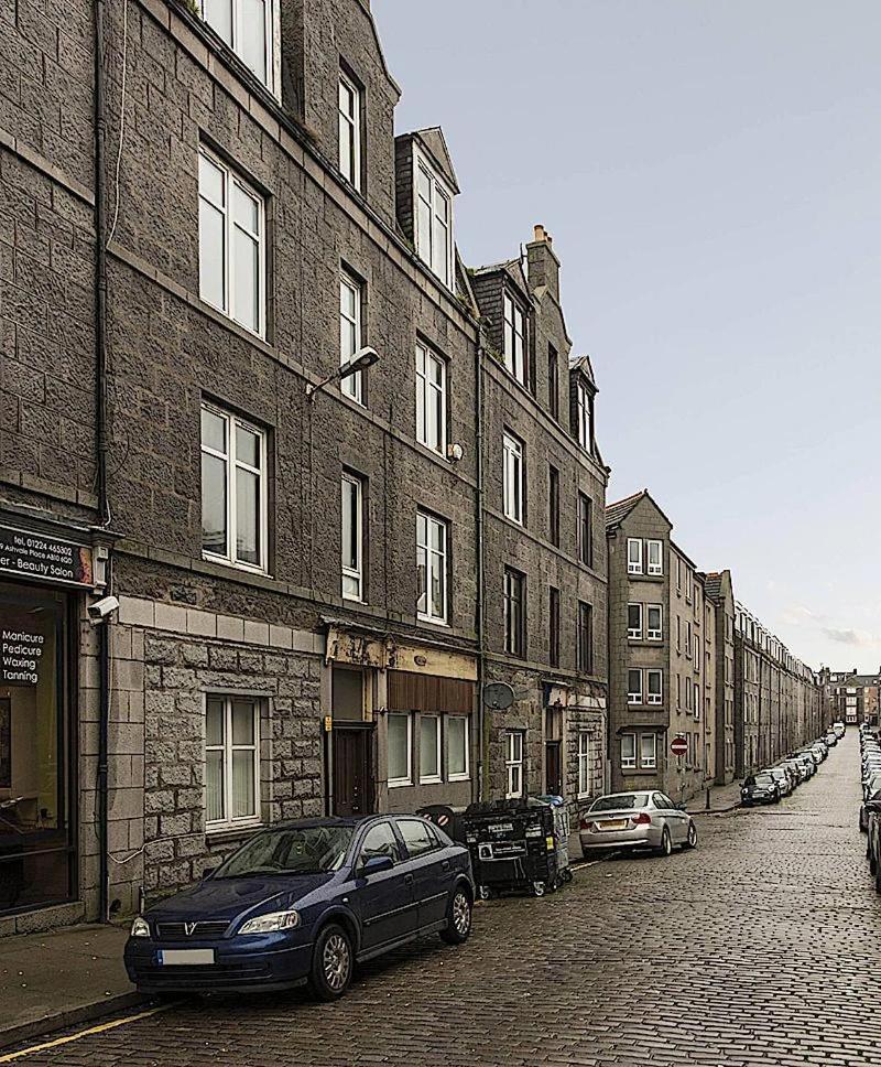 Executive 1 Bed Centre Ashvale Place * Aberdeen